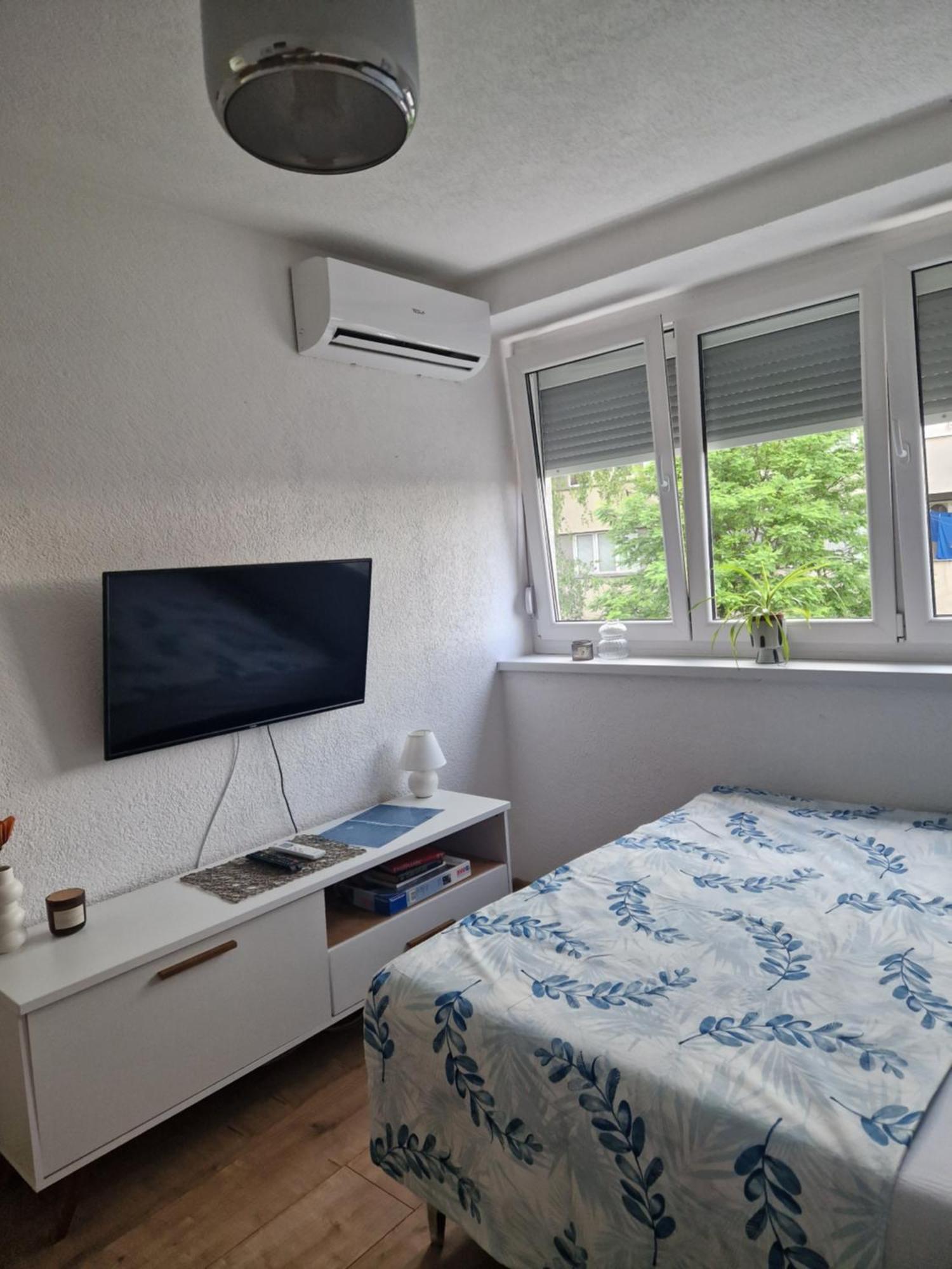 Blue Apartment Bihać Exterior foto